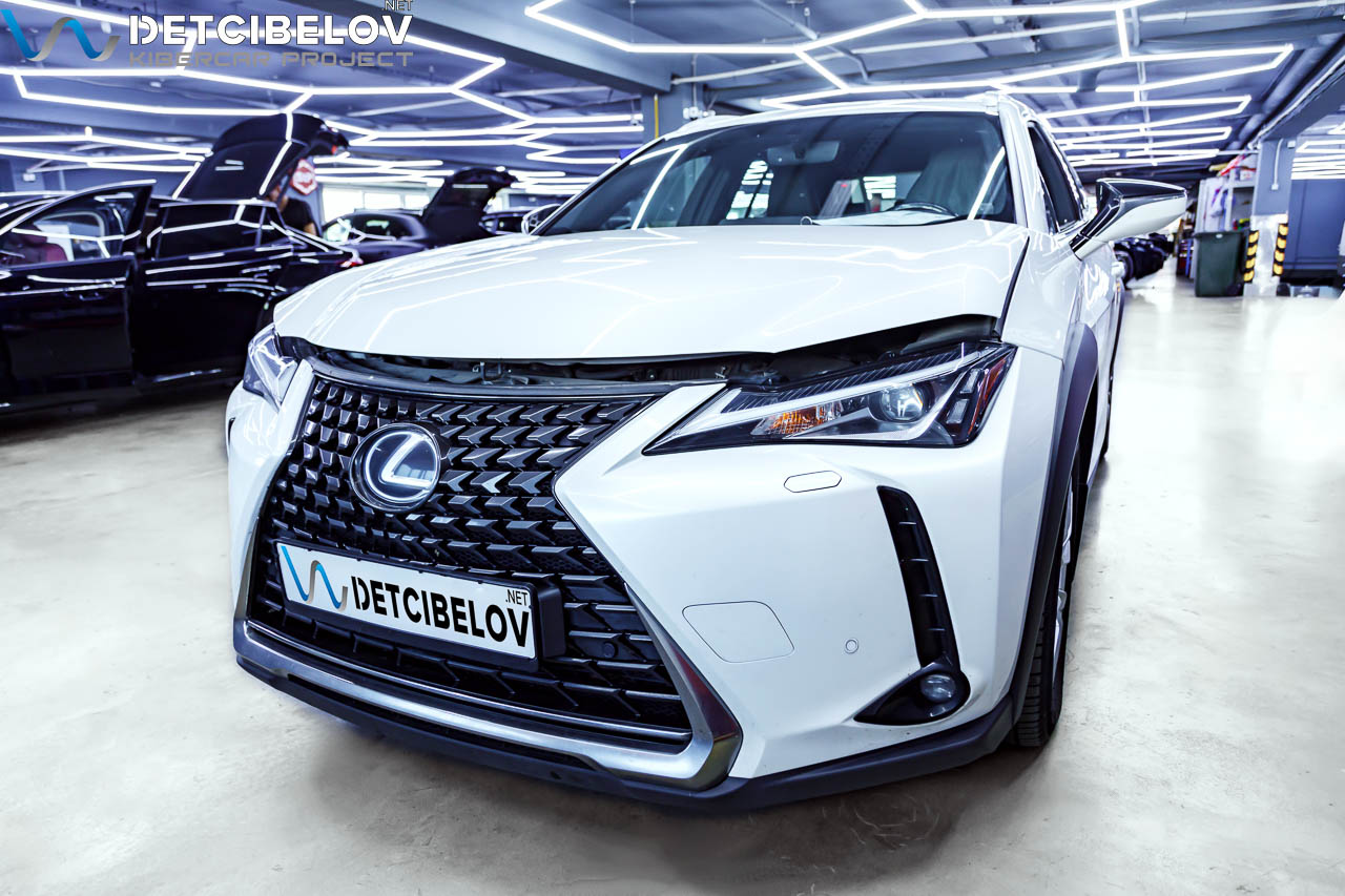 Lexus UX200.jpg