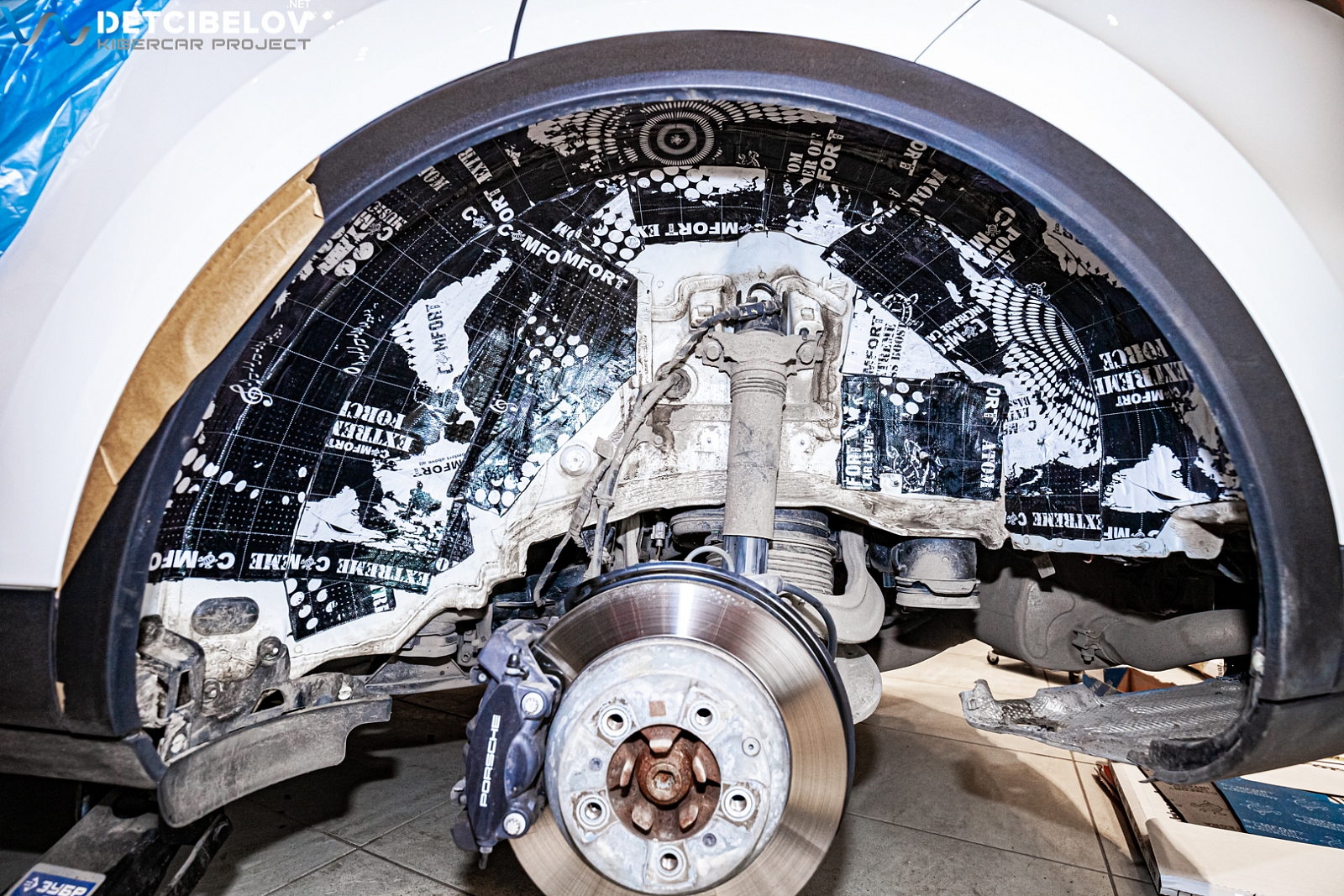 Шумоизоляция колесных арок Porsche